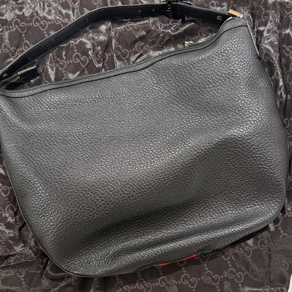 GUCCI Ophidia Hobo Black Leather Bag with Gold Logo - Picture 6 of 8